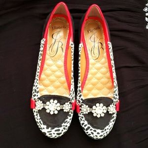 J.Renee Dolle Ballet Flat  Size 7 New